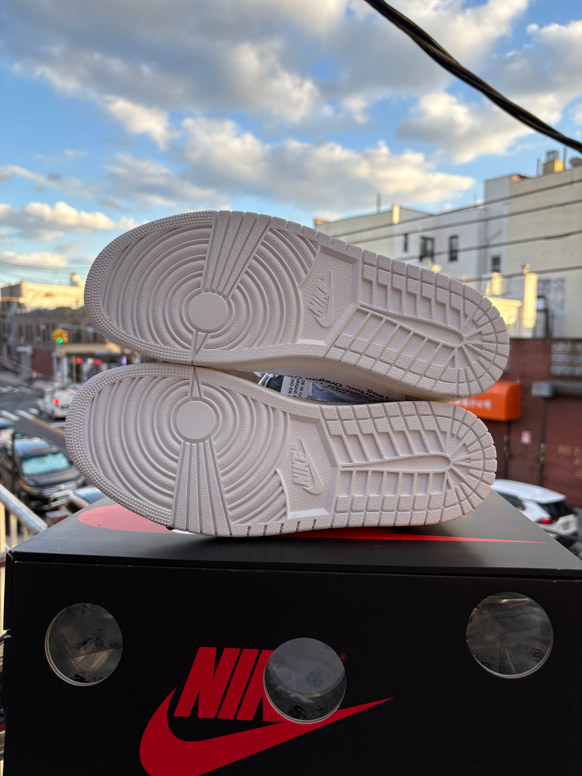 Air Jordan 1 Virgil Abloh Archive “ALASKA”