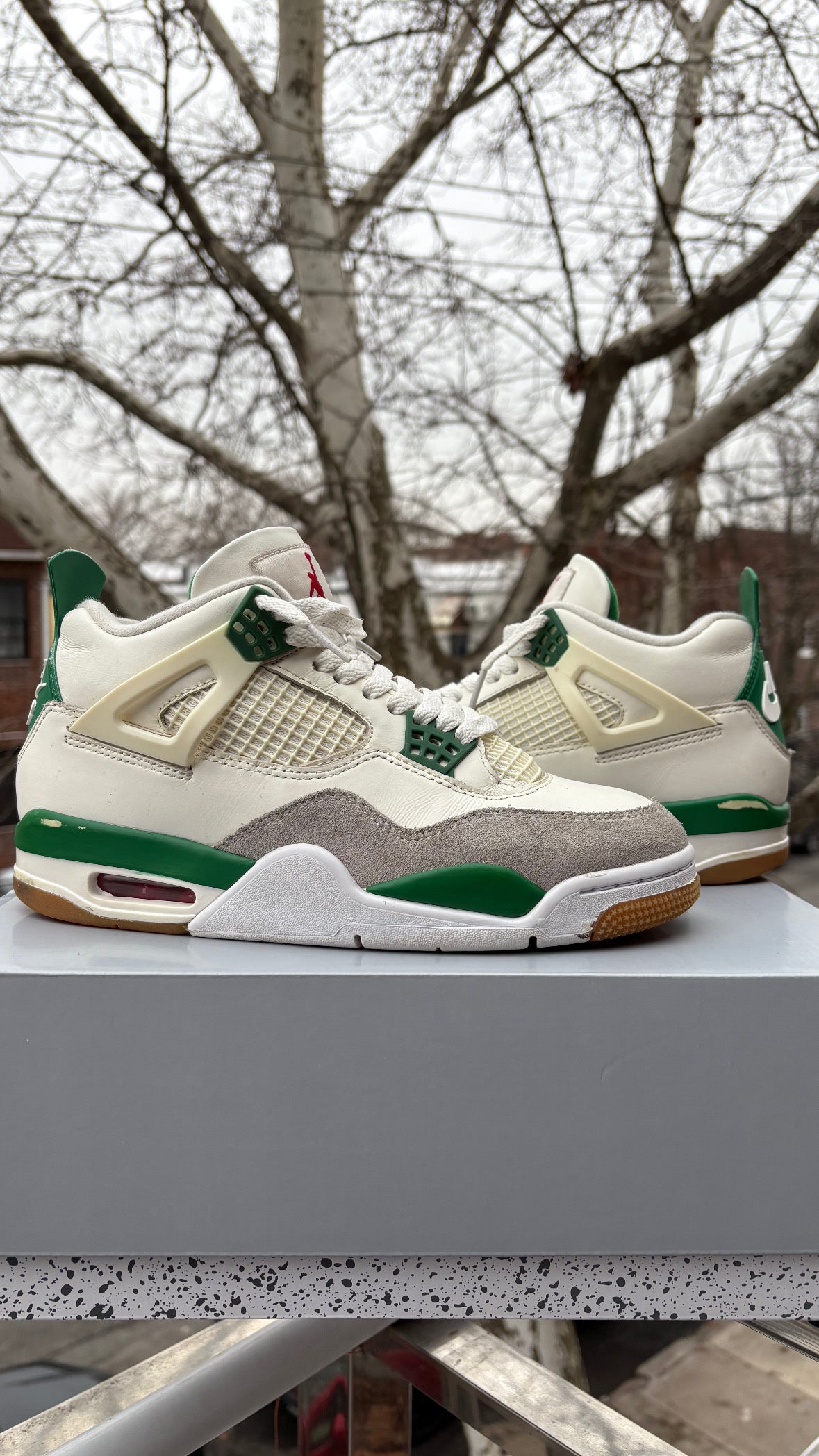 JORDAN SB 4 PINE GREEN TALLA 7