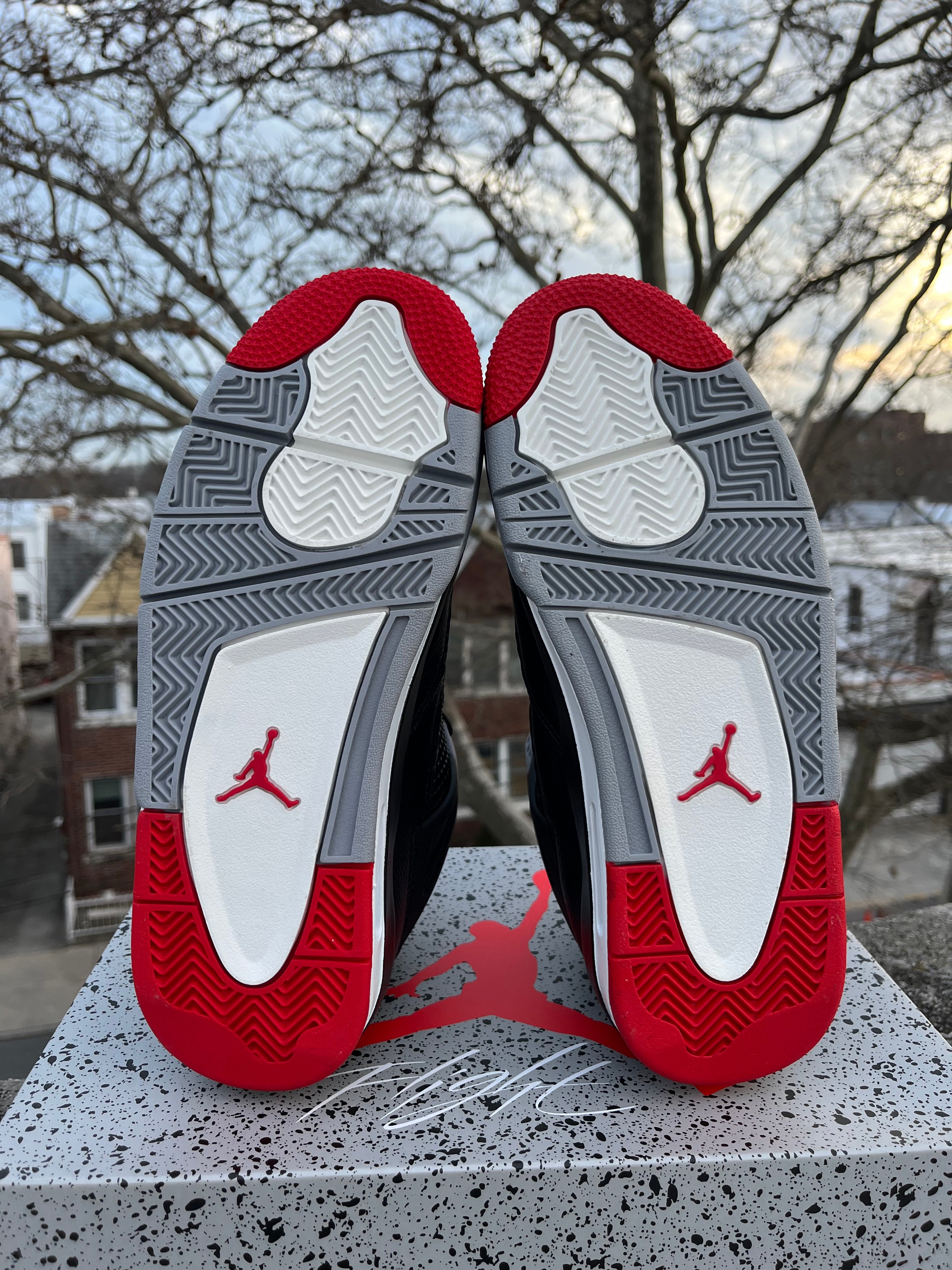 AIR JORDAN 4 RETRO REIMAGED BRED