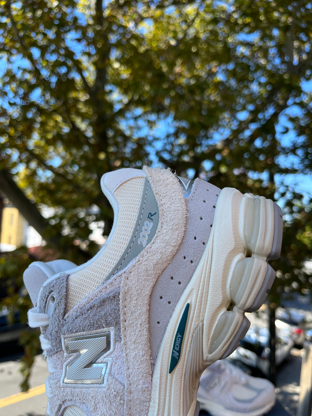 New Balance 2002R LINO