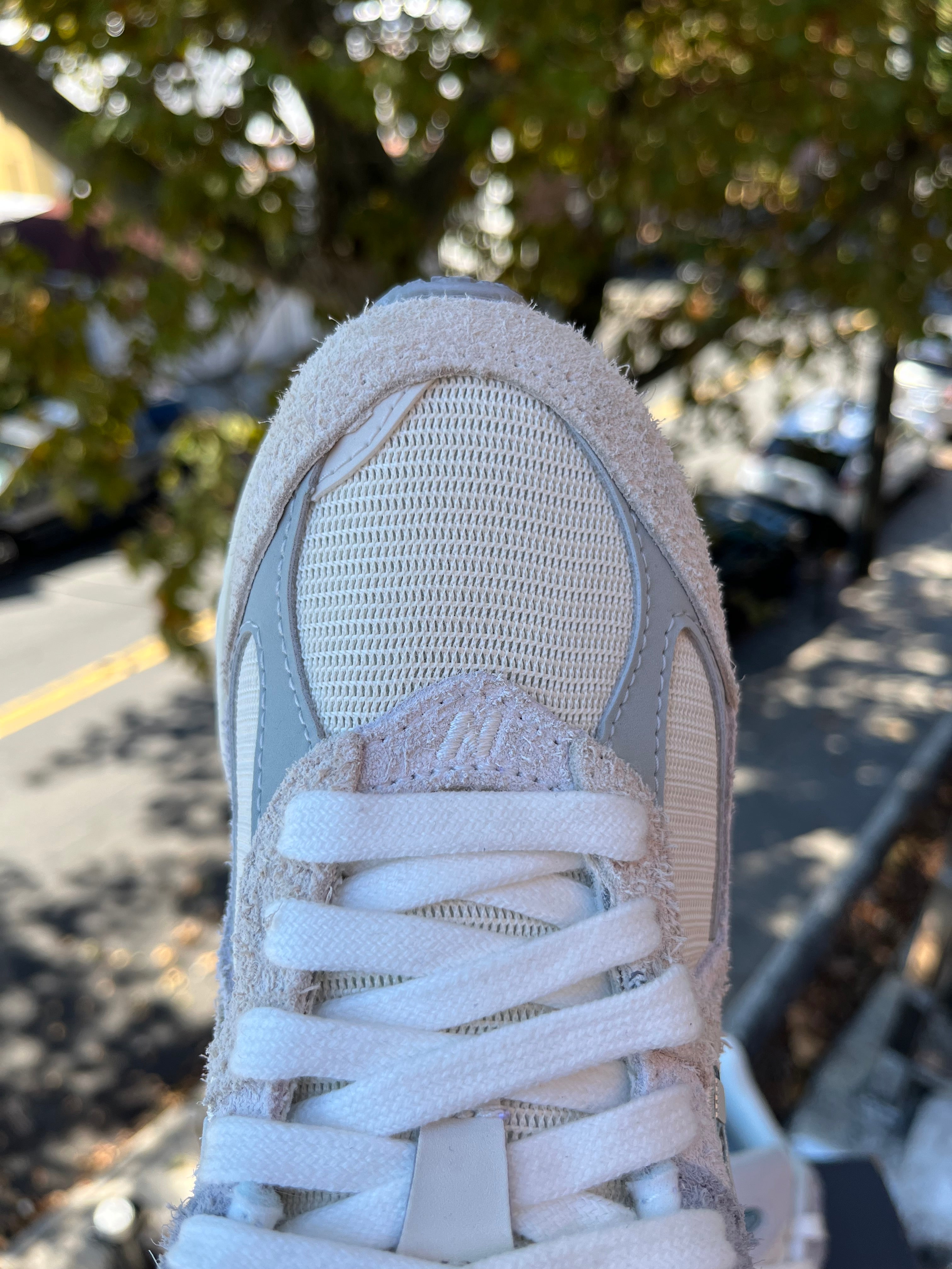 New Balance 2002R LINO